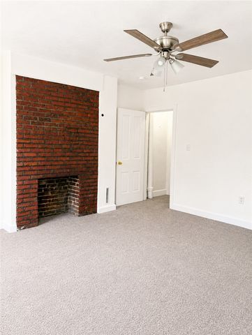 3232 Mcclure Ave, Marshall Shadeland, PA 15212