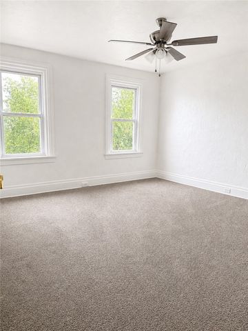 3232 Mcclure Ave, Marshall Shadeland, PA 15212