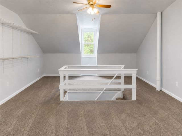 3232 Mcclure Ave, Marshall Shadeland, PA 15212