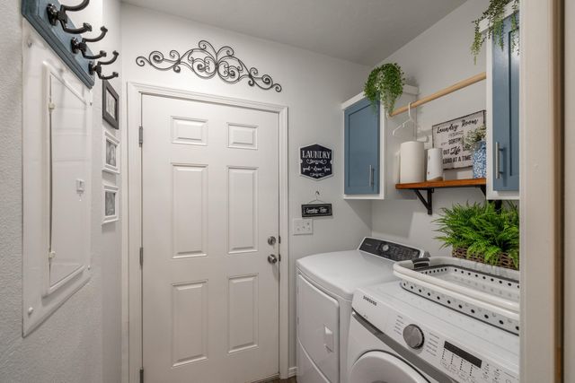 10507 N JACQUELINE Ln, Nine Mile Falls, WA 99026