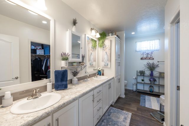 10507 N JACQUELINE Ln, Nine Mile Falls, WA 99026