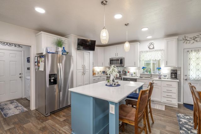 10507 N JACQUELINE Ln, Nine Mile Falls, WA 99026