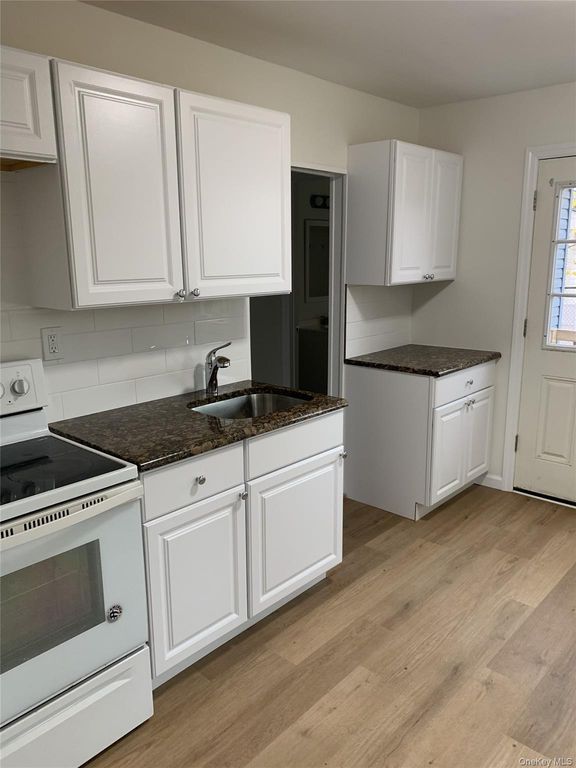 99 Tower Street, Huntington Station, NY 11746