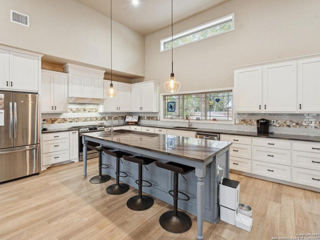 256 Park Road, Bandera, TX 78003