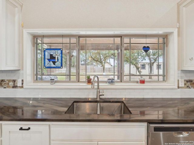 256 Park Road, Bandera, TX 78003