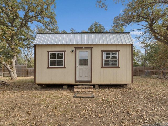 256 Park Road, Bandera, TX 78003