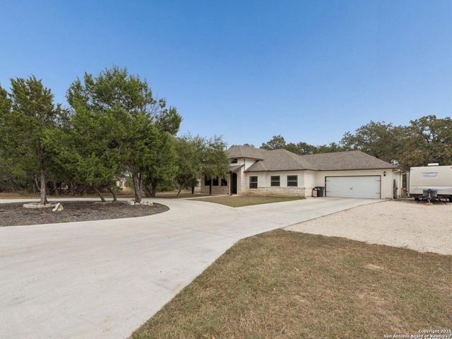 256 Park Road, Bandera, TX 78003
