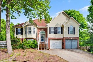 15 Indian Valley Way, Rydal, GA 30171