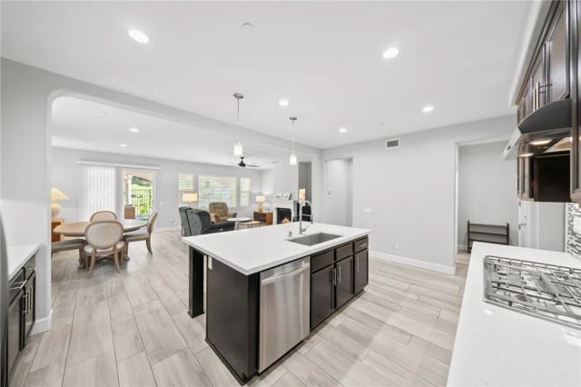 34421 Champoux Court, Temecula, CA 92592