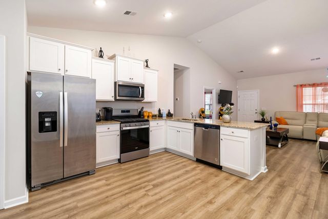 352 Conifer Street, Sumter, SC 29154