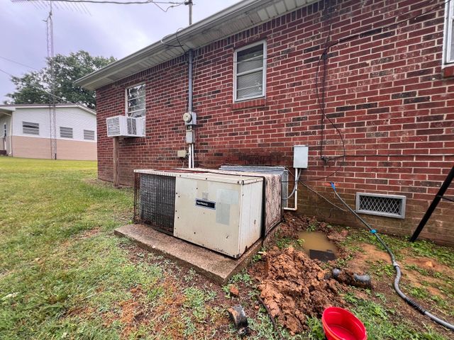 168 Pafford St, Big Sandy, TN 38221