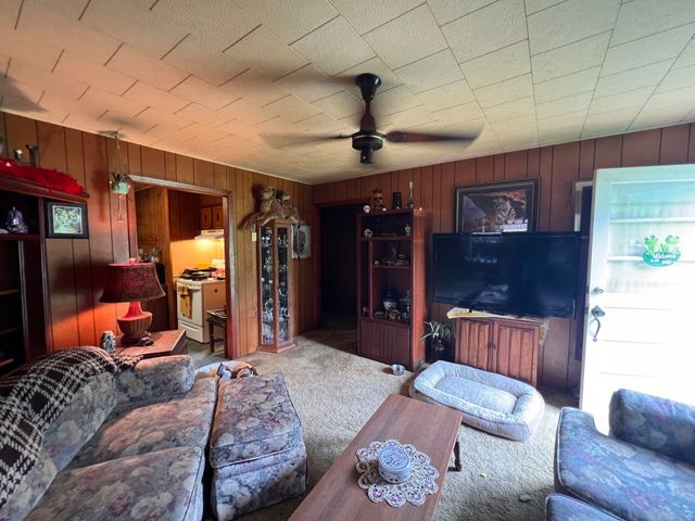 168 Pafford St, Big Sandy, TN 38221