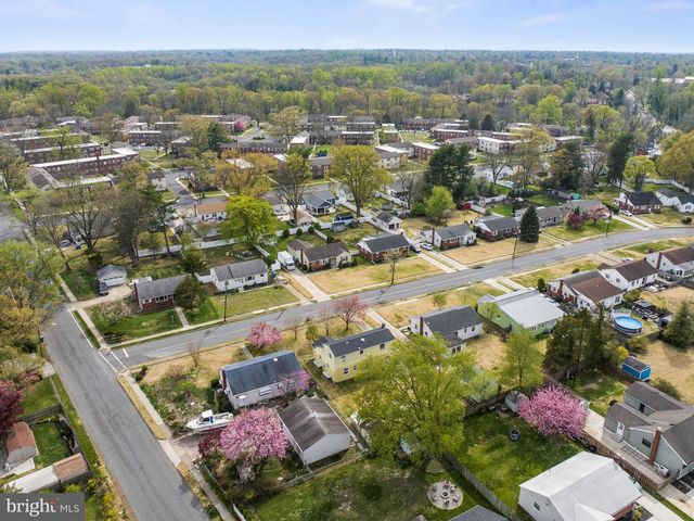 39 NEWELL AVE, Cherry Hill, NJ 08034