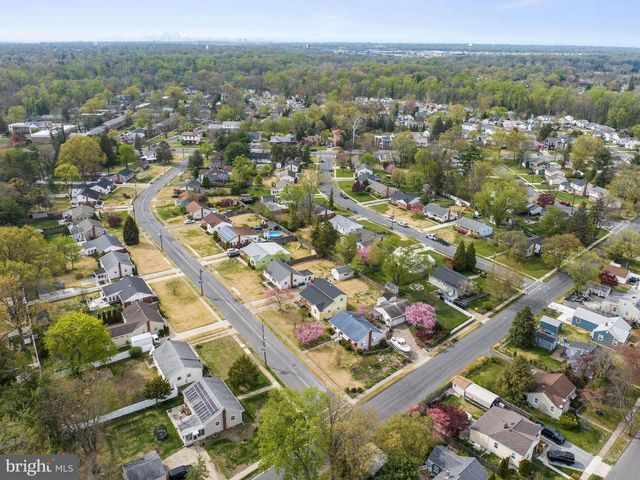 39 NEWELL AVE, Cherry Hill, NJ 08034