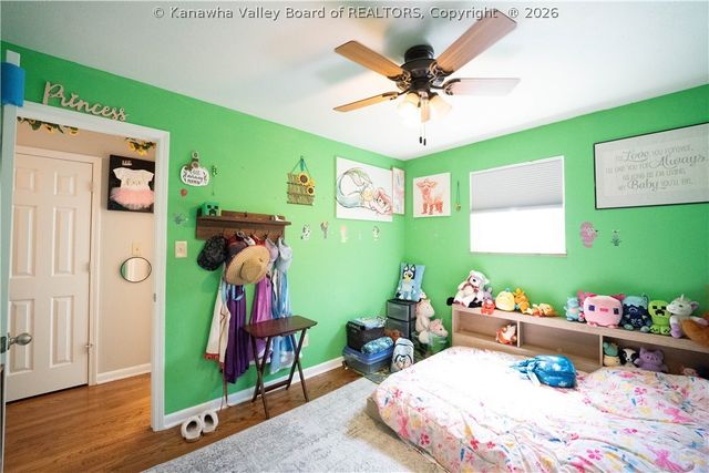 109 Valley Drive, Nitro, WV 25143