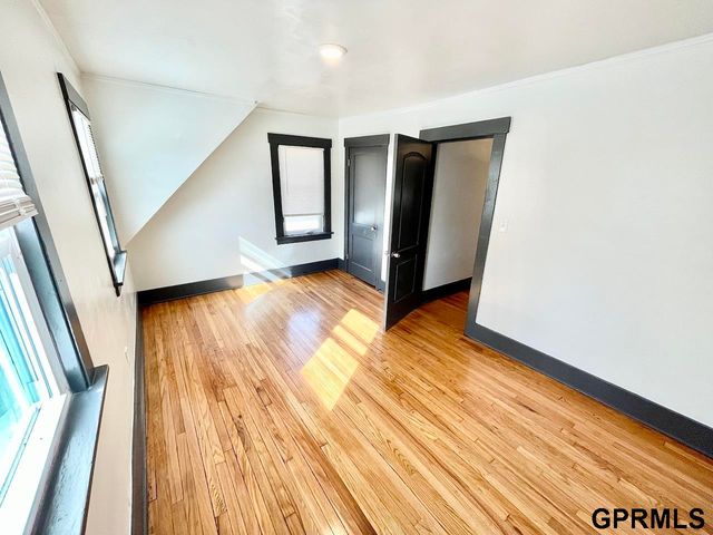 2518 Emmet Street, Omaha, NE 68111