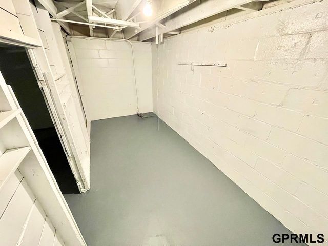 2518 Emmet Street, Omaha, NE 68111