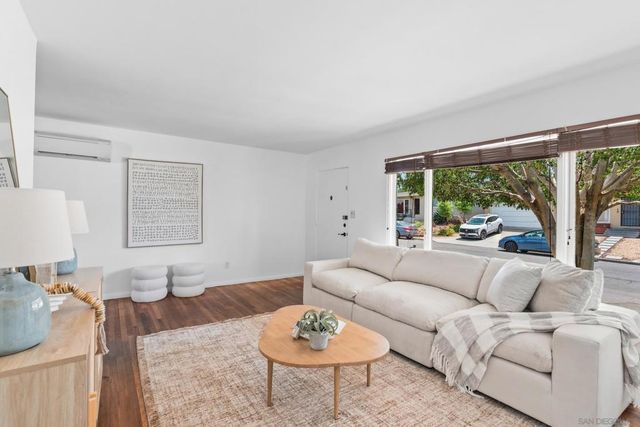 6444 Cleo St, San Diego, CA 92115
