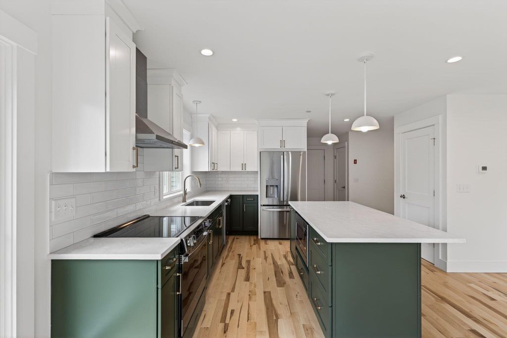 33 Lochwood Drive, Gorham, ME 04038 — photo 2