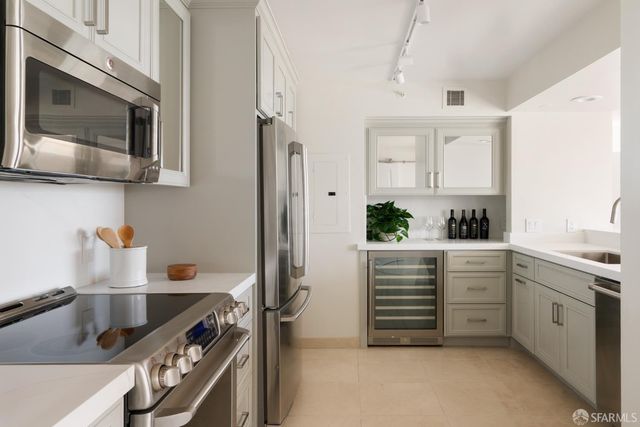 1483 Sutter Street 1505, San Francisco, CA 94109