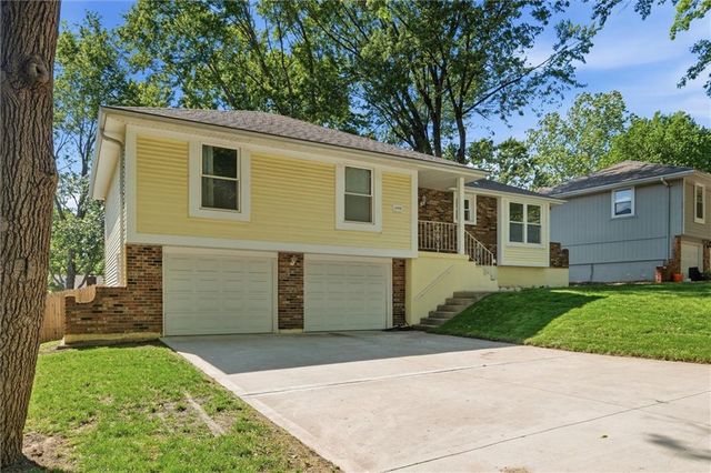 4908 S Shrank Drive, Independence, MO 64055