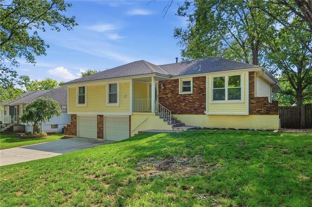 4908 S Shrank Drive, Independence, MO 64055