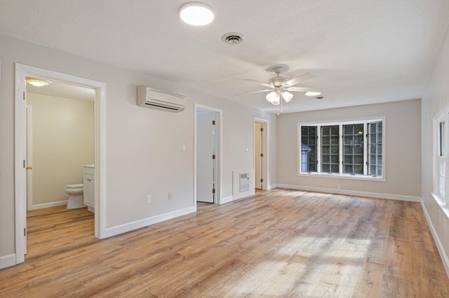 2 Regina Road, Portsmouth, NH 03801