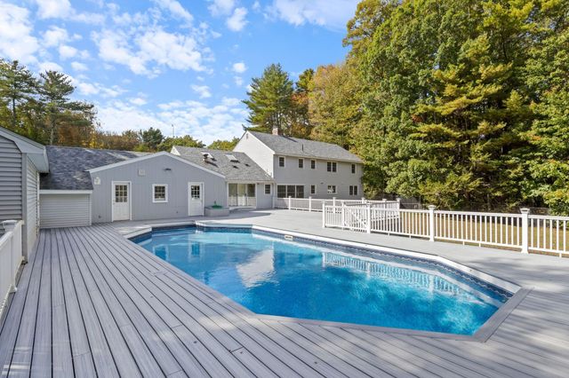 2 Regina Road, Portsmouth, NH 03801