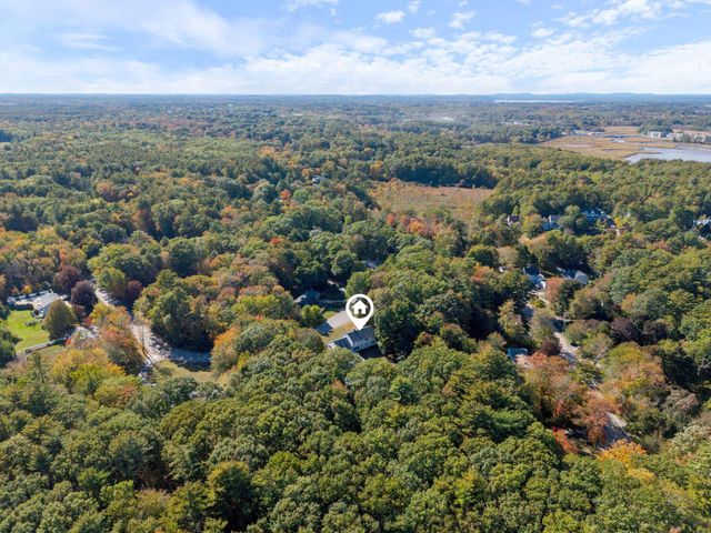 2 Regina Road, Portsmouth, NH 03801
