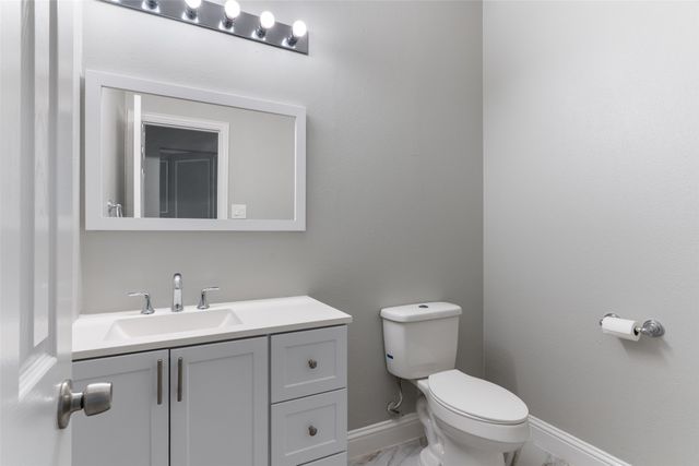 5912 Crestberry Lane, Sachse, TX 75048