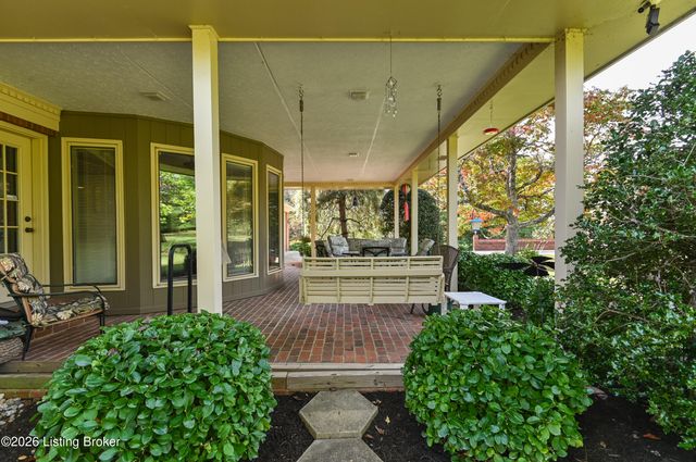 13991 Poplar Ln, Louisville, KY 40299