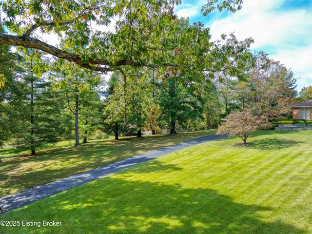 13991 Poplar Ln, Louisville, KY 40299