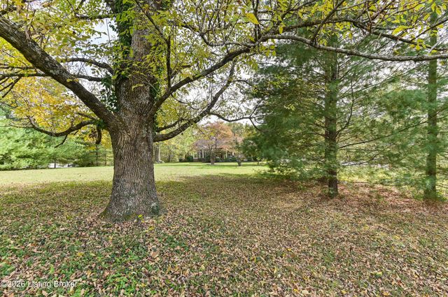 13991 Poplar Ln, Louisville, KY 40299