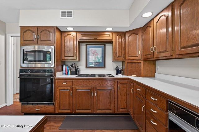 13991 Poplar Ln, Louisville, KY 40299