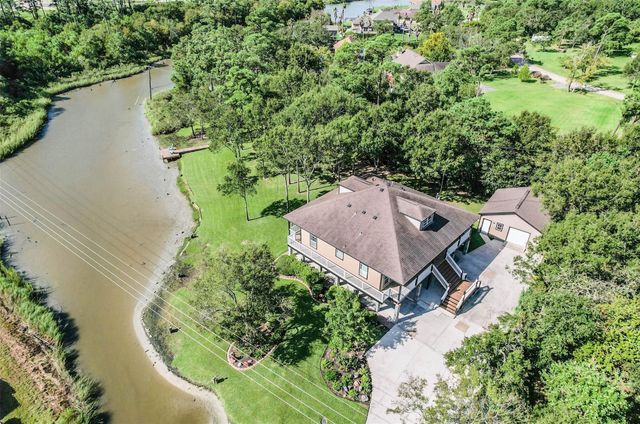 3530 Highway 146 S, Shoreacres, TX 77571