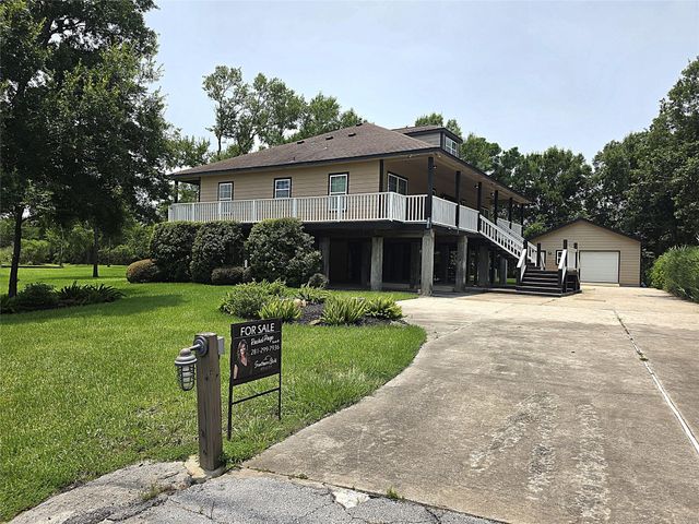 3530 Highway 146 S, Shoreacres, TX 77571
