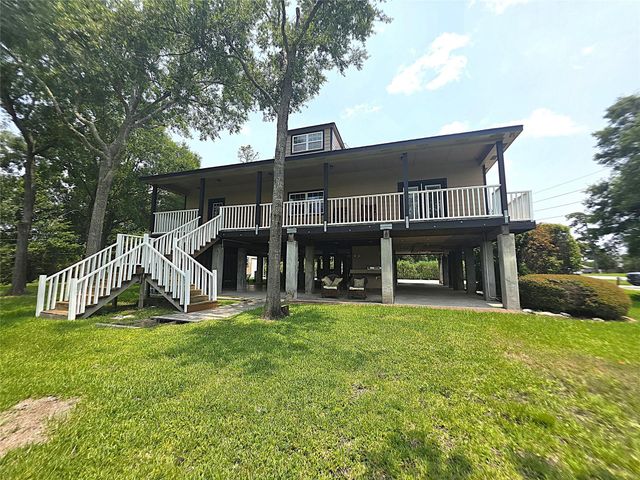 3530 Highway 146 S, Shoreacres, TX 77571