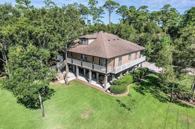 3530 Highway 146 S, Shoreacres, TX 77571