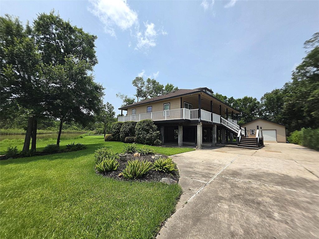 3530 Highway 146 S, Shoreacres, TX 77571