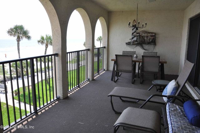 10 10TH Street 33, Atlantic Beach, FL 32233