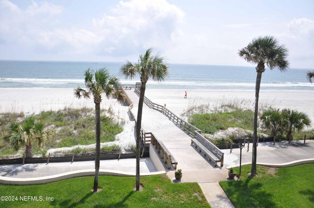 10 10TH Street 33, Atlantic Beach, FL 32233