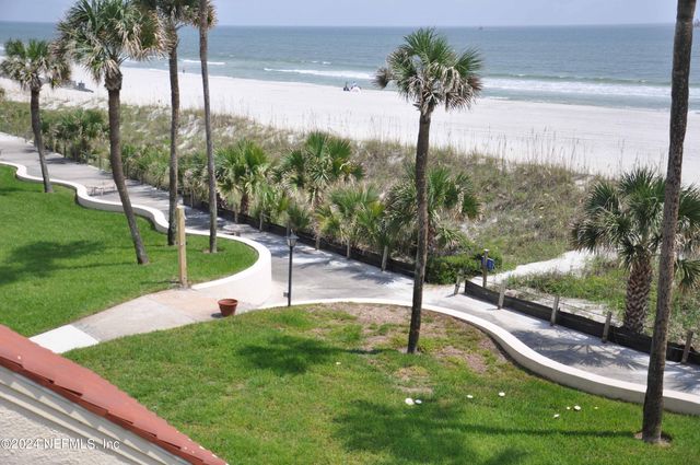 10 10TH Street 33, Atlantic Beach, FL 32233