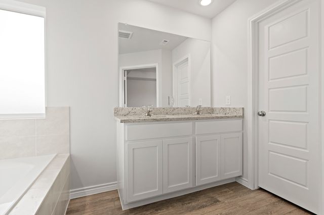 9236 Union Pacific Drive, Fort Worth, TX 76036