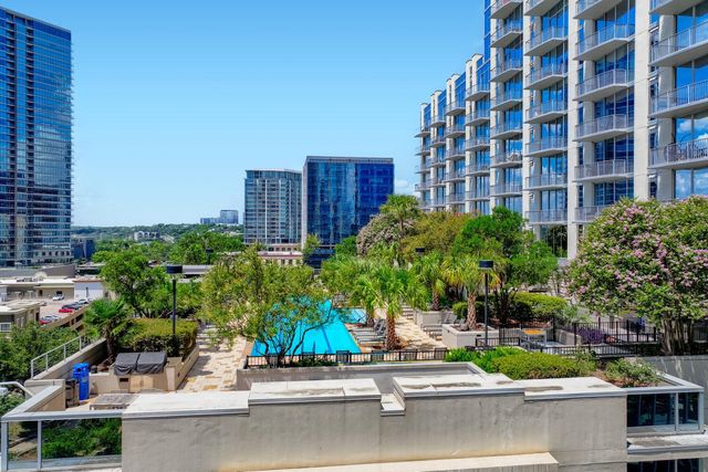 360 Nueces ST 1208, Austin, TX 78701