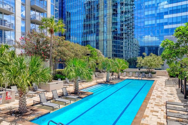360 Nueces ST 1208, Austin, TX 78701