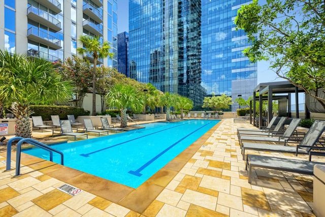 360 Nueces ST 1208, Austin, TX 78701