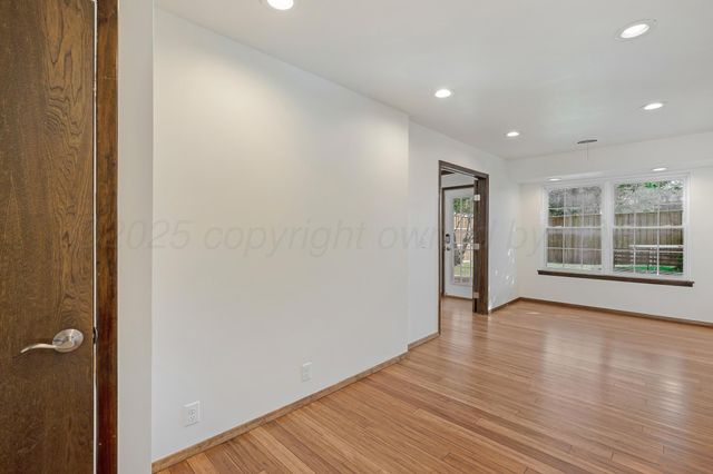 6401 HINSDALE Drive, Amarillo, TX 79109