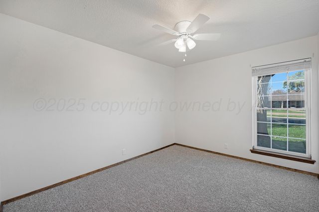 6401 HINSDALE Drive, Amarillo, TX 79109