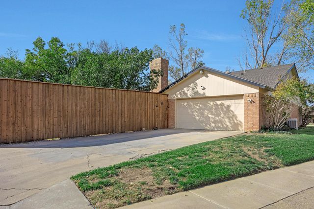 6401 HINSDALE Drive, Amarillo, TX 79109