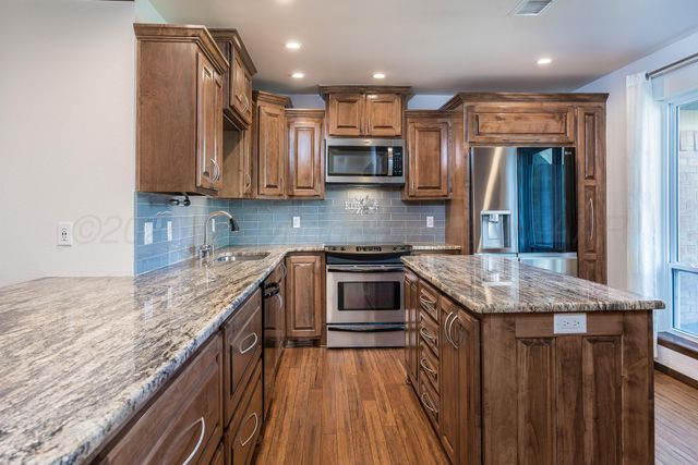 6401 HINSDALE Drive, Amarillo, TX 79109